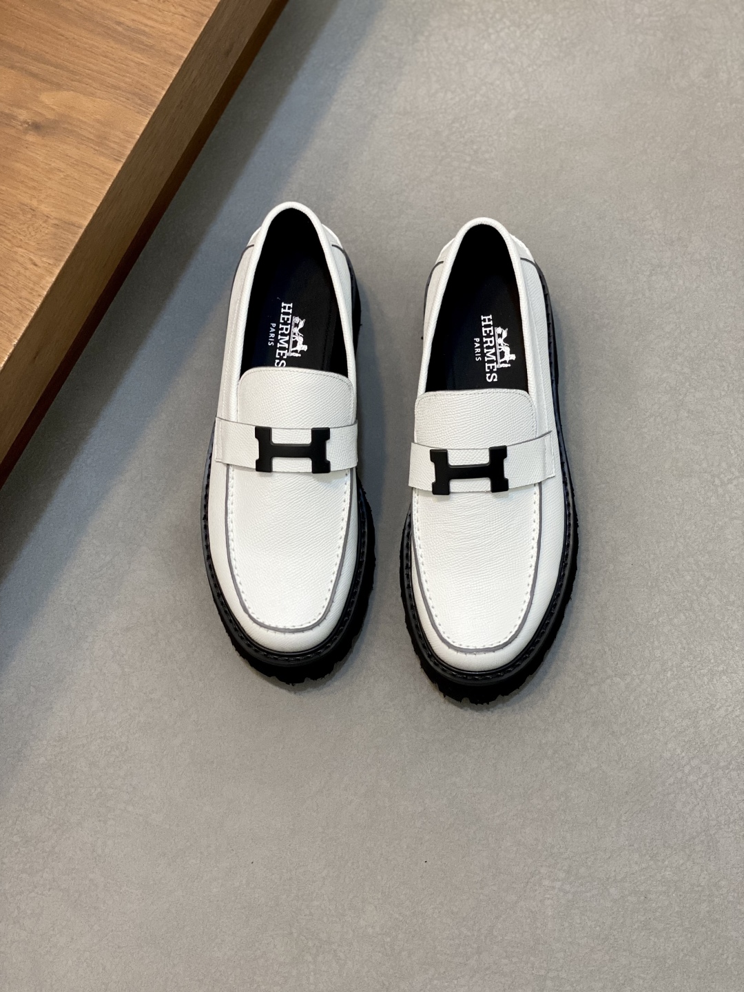 Hermès Vintage H Logo Loafers – White Flats, Shoes