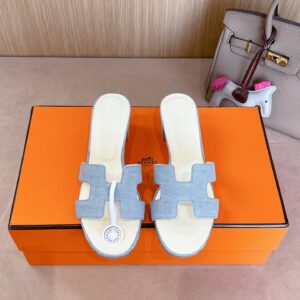 HERMES 01729