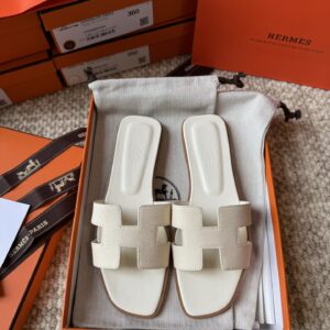 HERMES 01729