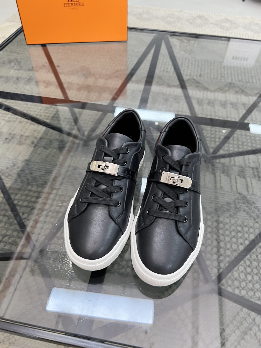 Hermès Black – Day – Men’s Shoes | Hermès