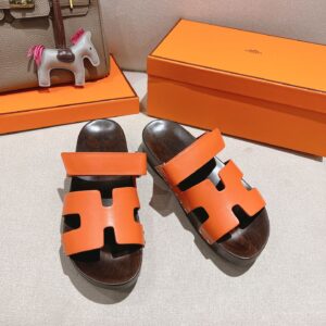 HERMES  01739