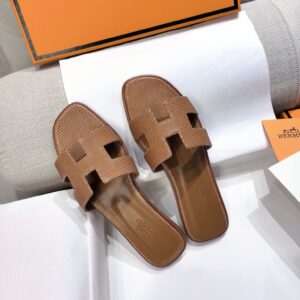 HERMES 01749