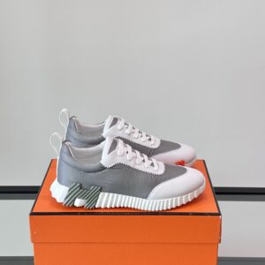 HERMES  01759