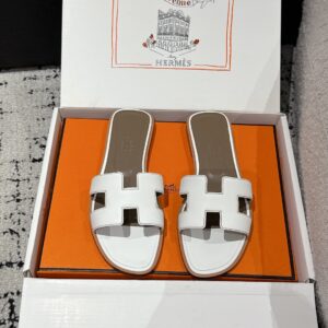 HERMES  01769