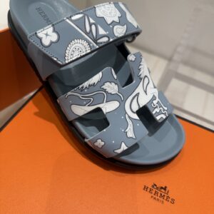 Hermes Blue Ciel/Blanc Leather Animaux Bandana Printed Chypre Sandals Size