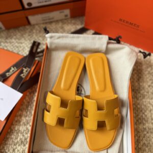 HERMES 01869