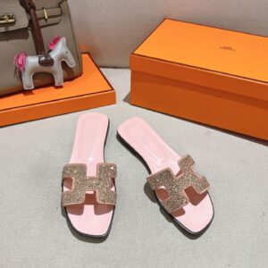 HERMES  01889