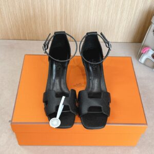 HERMES 01889