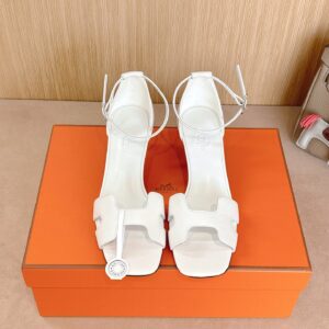 HERMES 01899