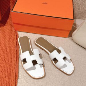 HERMES 02239