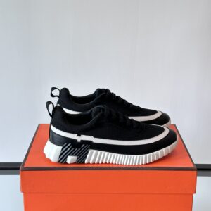 HERMES  02319