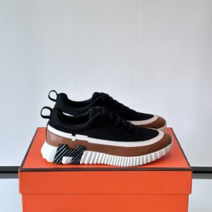 HERMES  02329