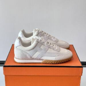 HERMES  02429