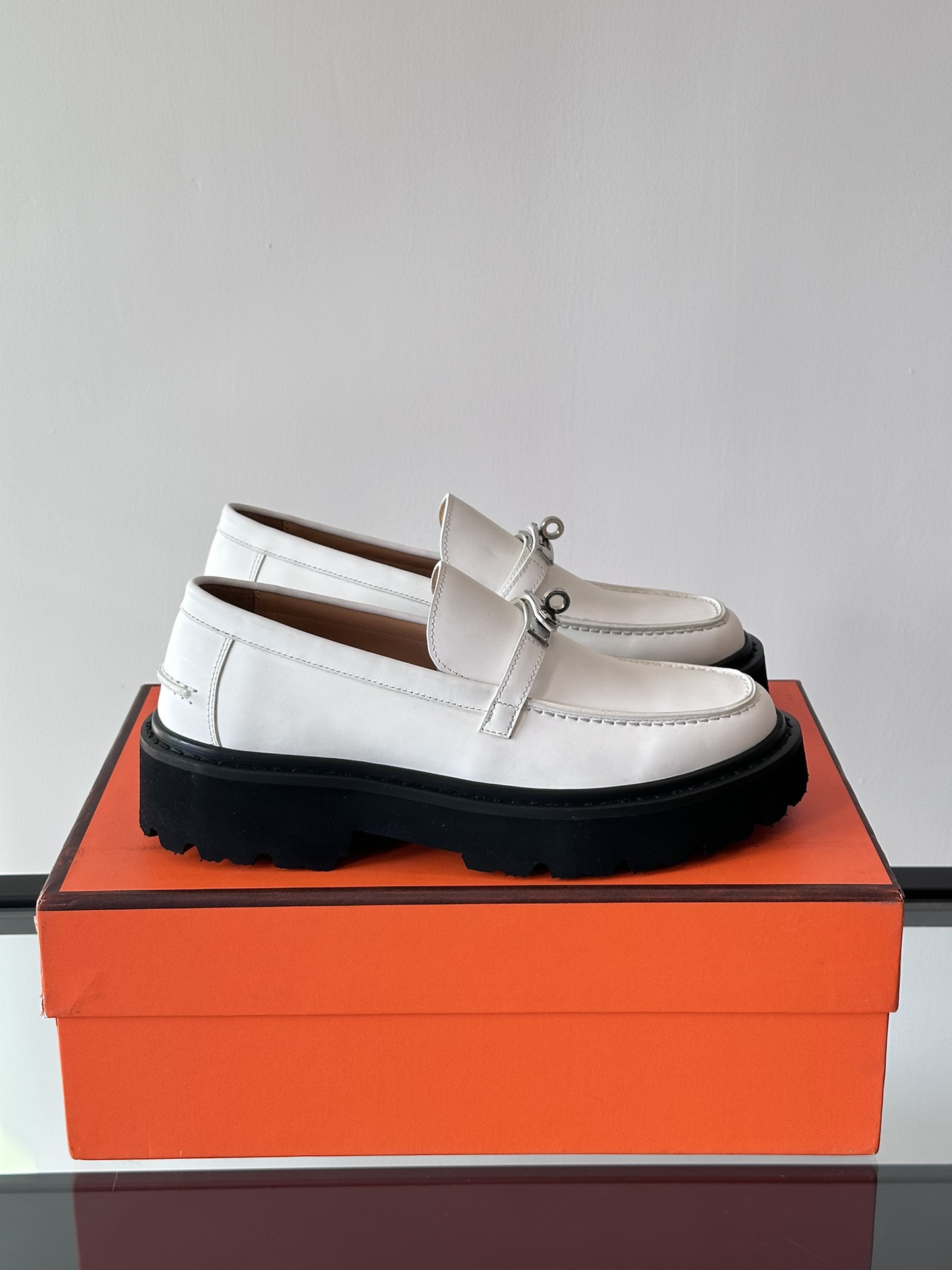 HERMES Icone Loafer – Blanc white Hermès