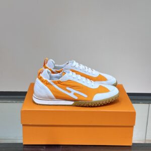 HERMES  02549