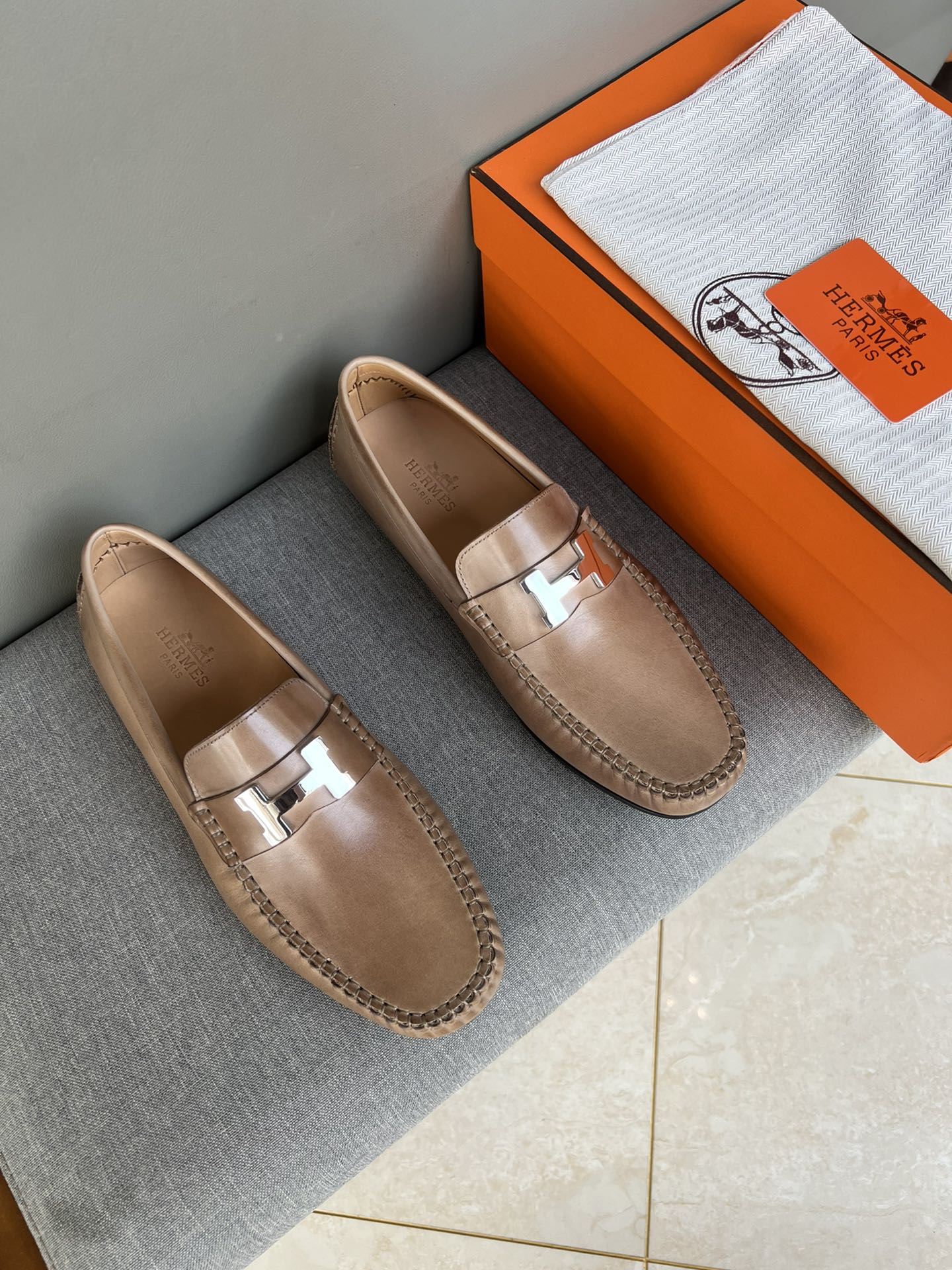 HERMES  02679