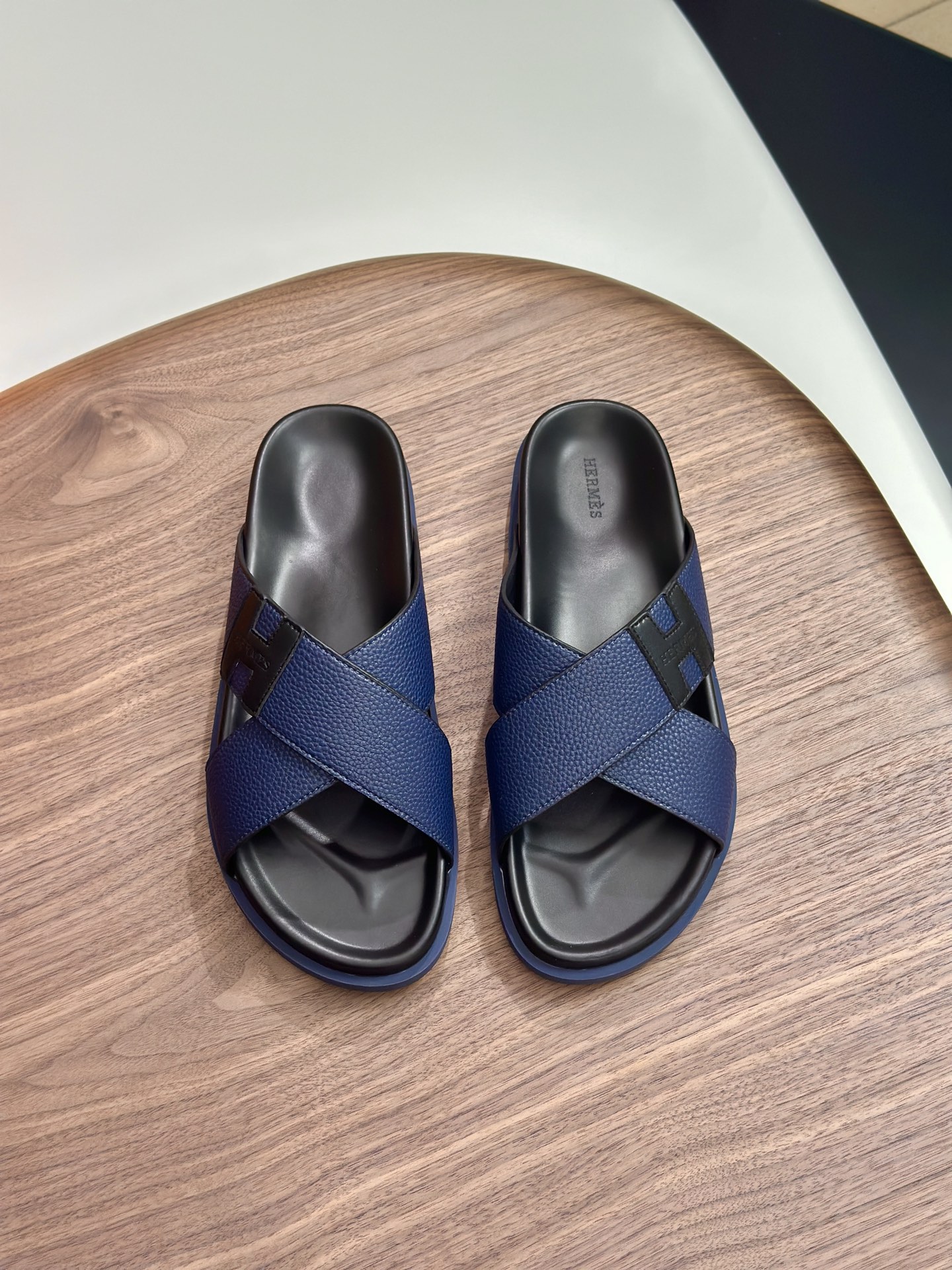 HERMES  02786