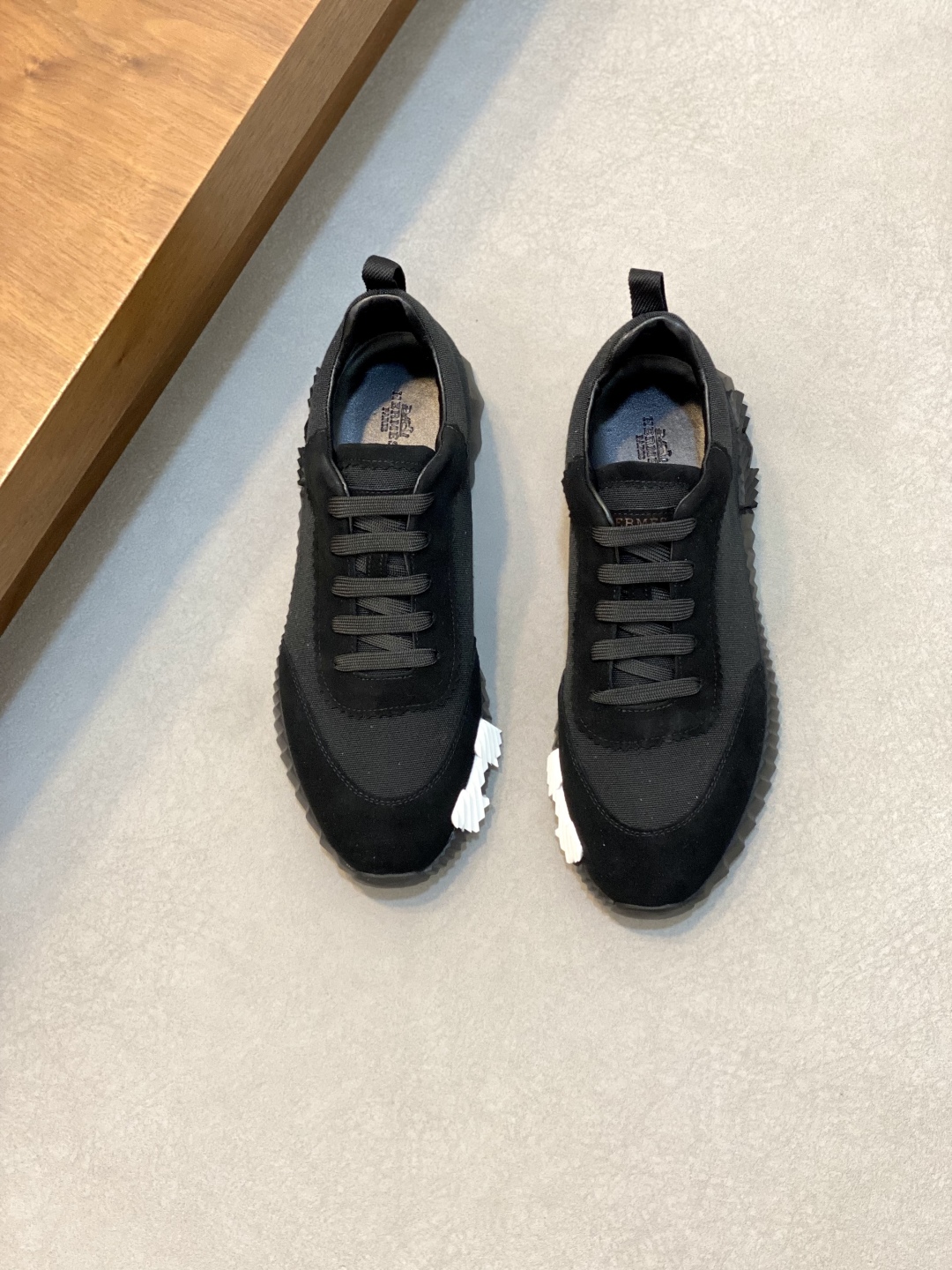 HERMES  02999