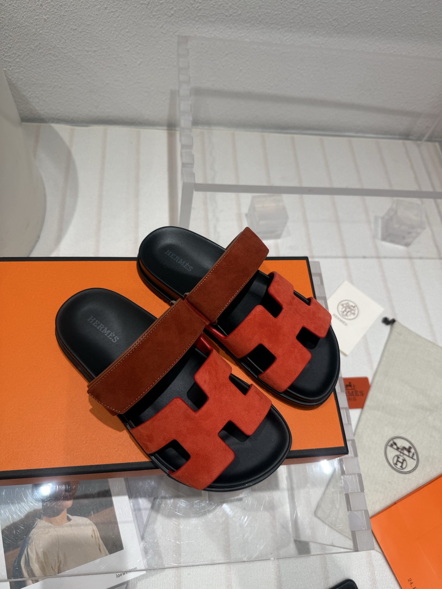 Hermès Chypre Techno Sandal in Rose Bois De Santal and Rouge De Turin Suede with Palladium Hardware