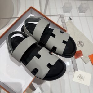 Hermès Chypre Blanc Sandal – black gray