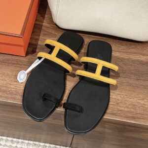 Hermès Black and yellow Vibrant Sandals Flip Flops