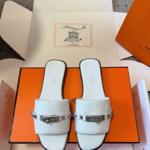Giulia Hermes women’s sandals SLIPPERS in calf leather with iconic Palladium plated Kelly buckle – White