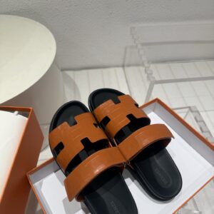 HERMES   0818