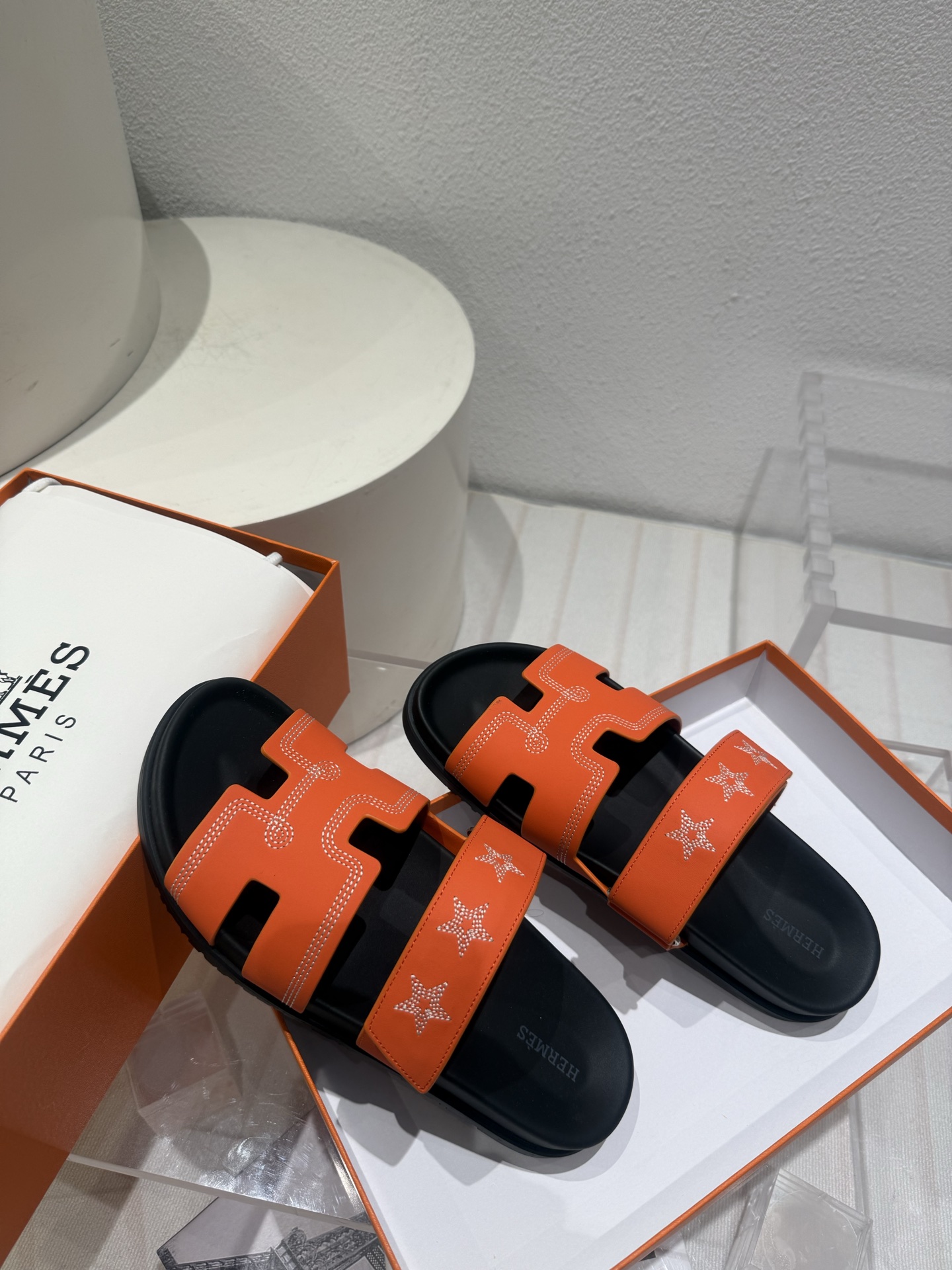 Chypre sandal Hermès Orange size in Suede