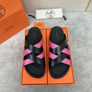 Hermès Kazimir Sandals – Women’s Dark black & pink