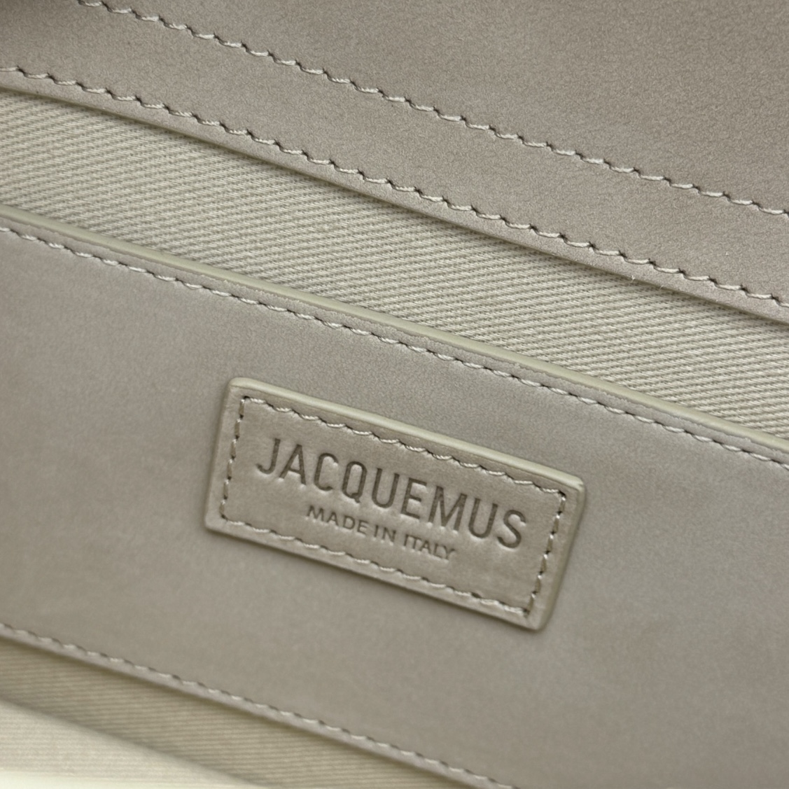 Jacquemus 002814