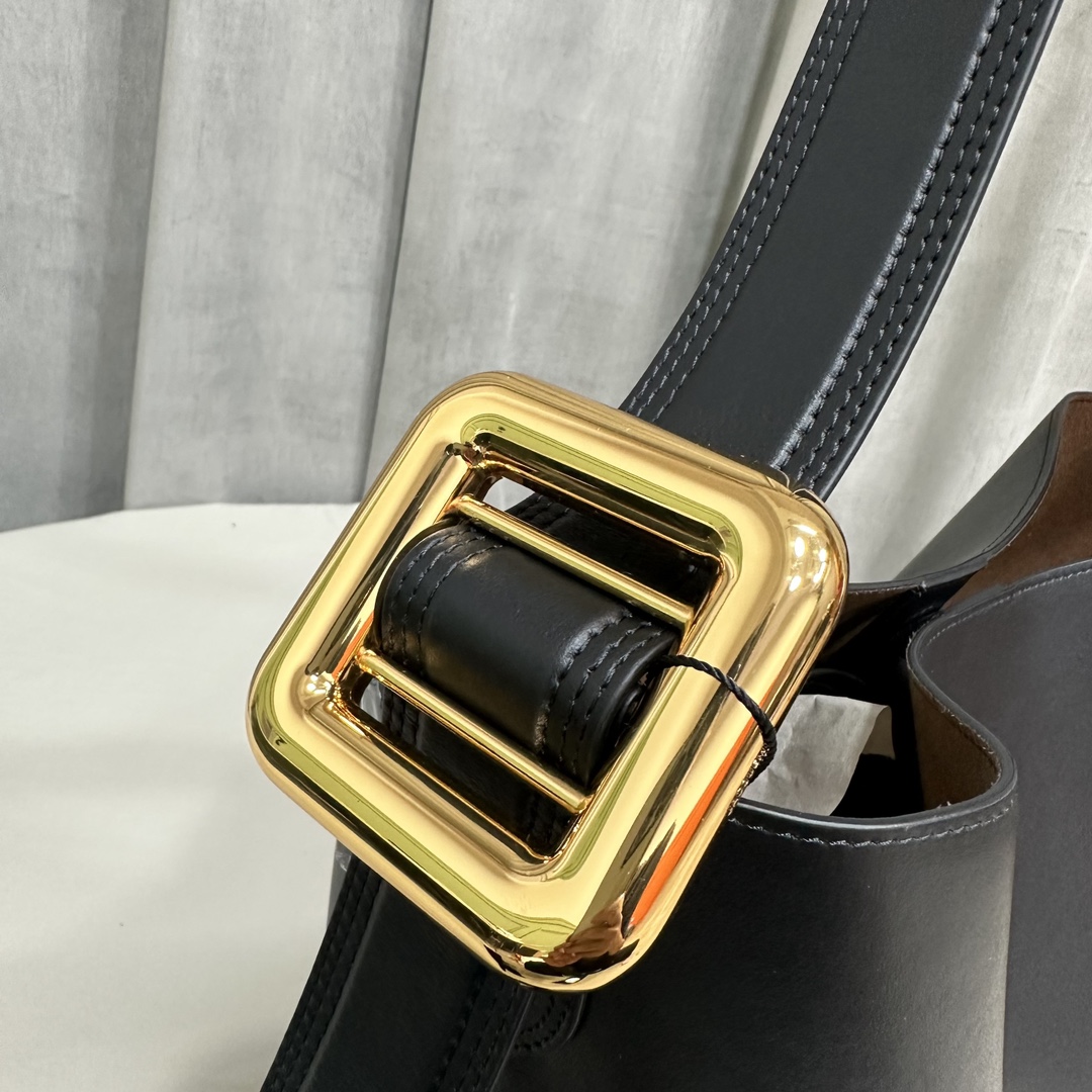 Jacquemus 00319