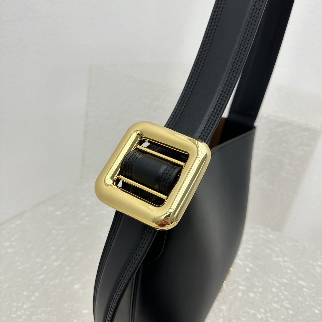 Jacquemus 00329