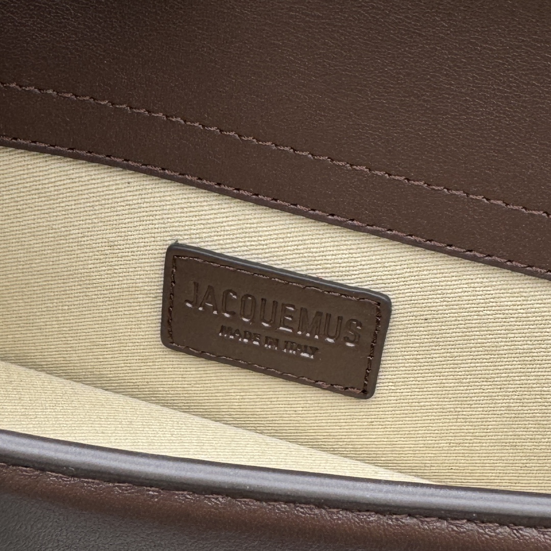 Jacquemus 003813