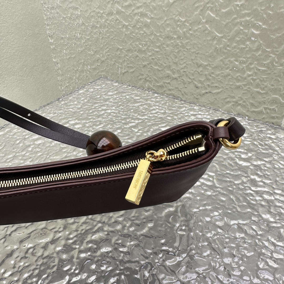 Jacquemus 00499