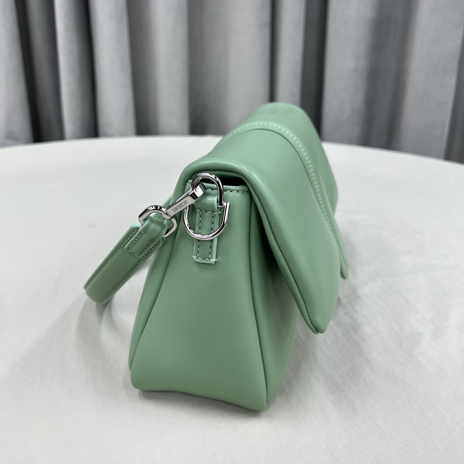 Jacquemus 00509