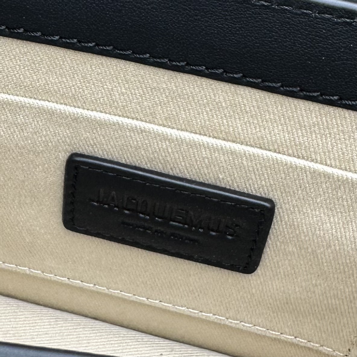 Jacquemus 00829