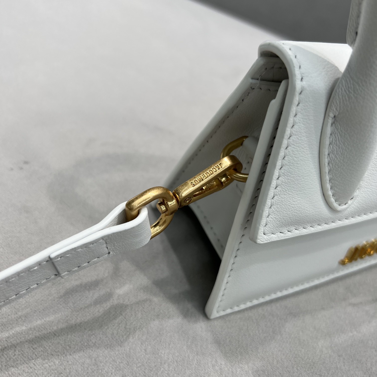 Jacquemus 01009