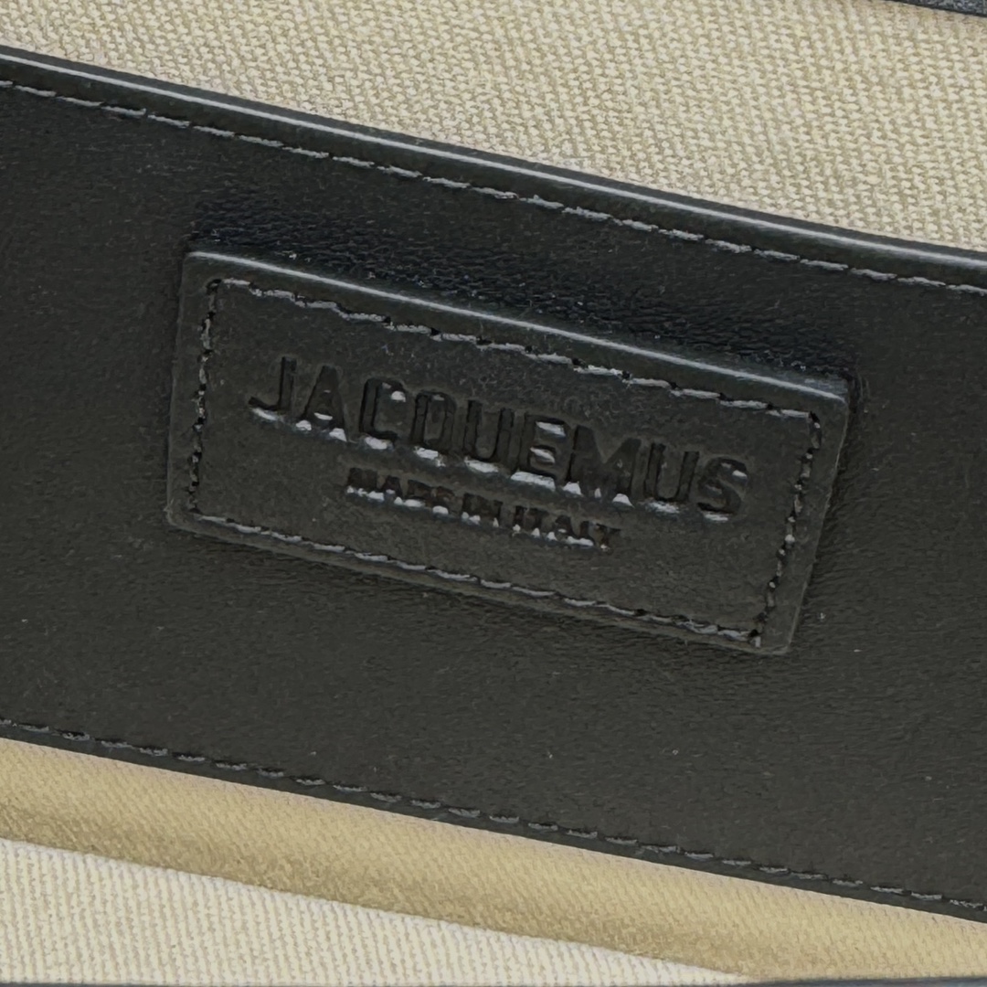 Jacquemus 010711