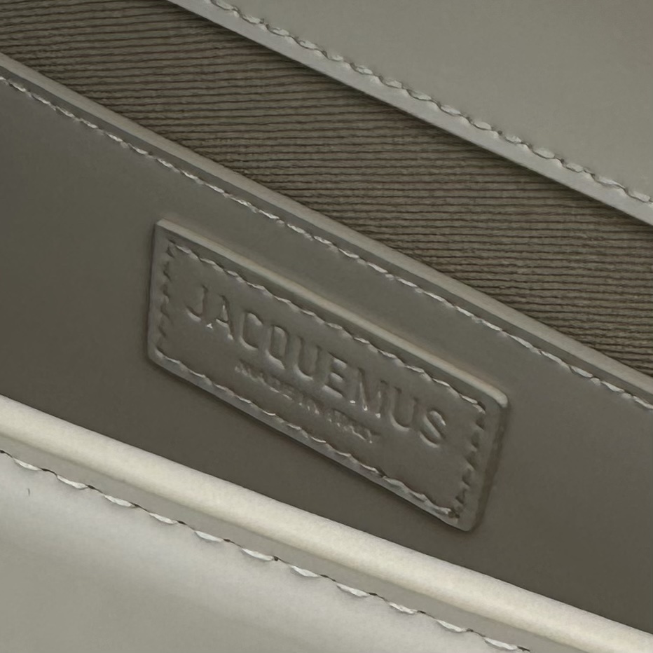 Jacquemus 01449