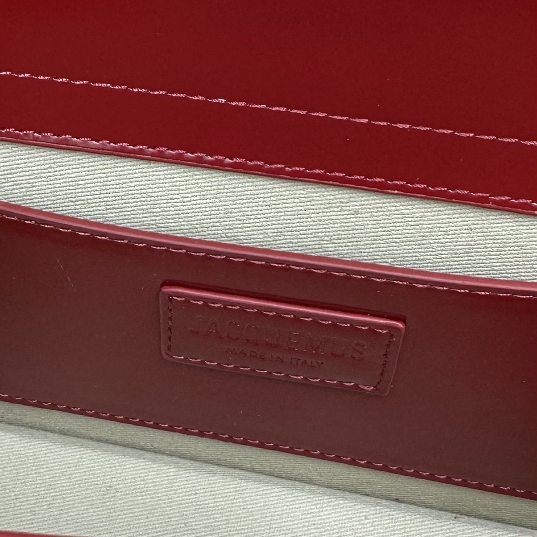 Jacquemus 01619