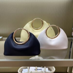 Jacquemus 02039