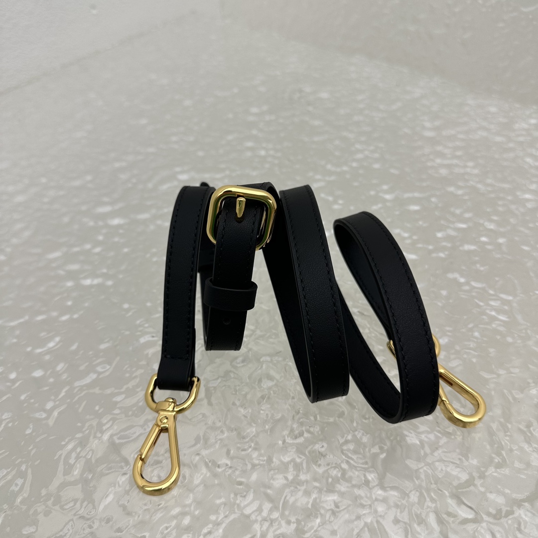 Jacquemus 02309
