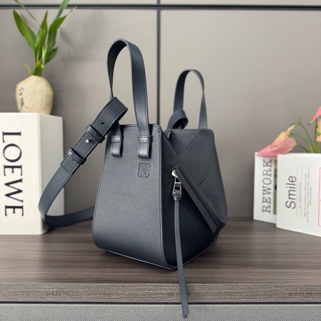 Loewe Small Hammock bag in classic calfskin Brown – LOEWE