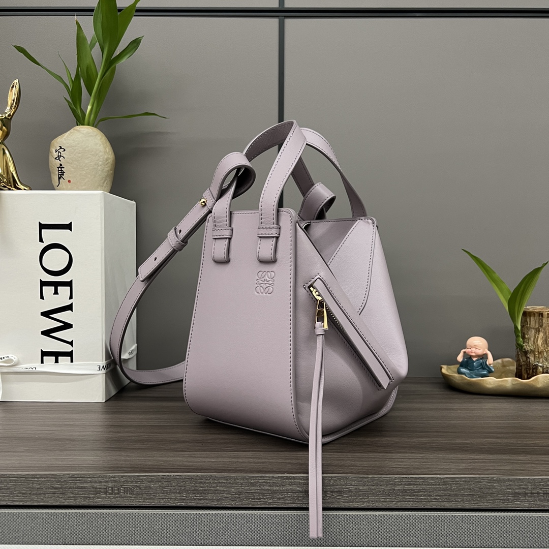 Loewe Small Hammock bag in soft grained calfskin Grey – LOEWE