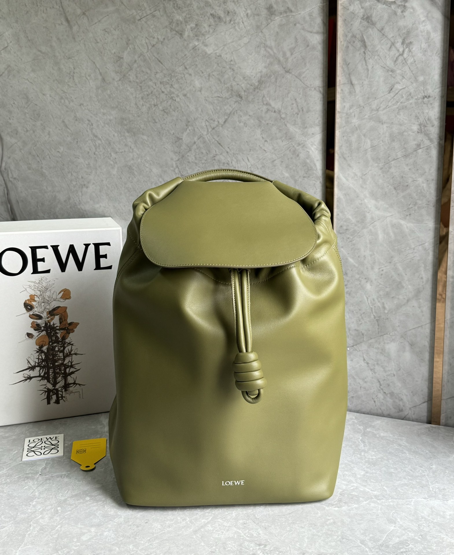 Loewe Flamenco backpack in shiny supple calfskin Green – LOEWE