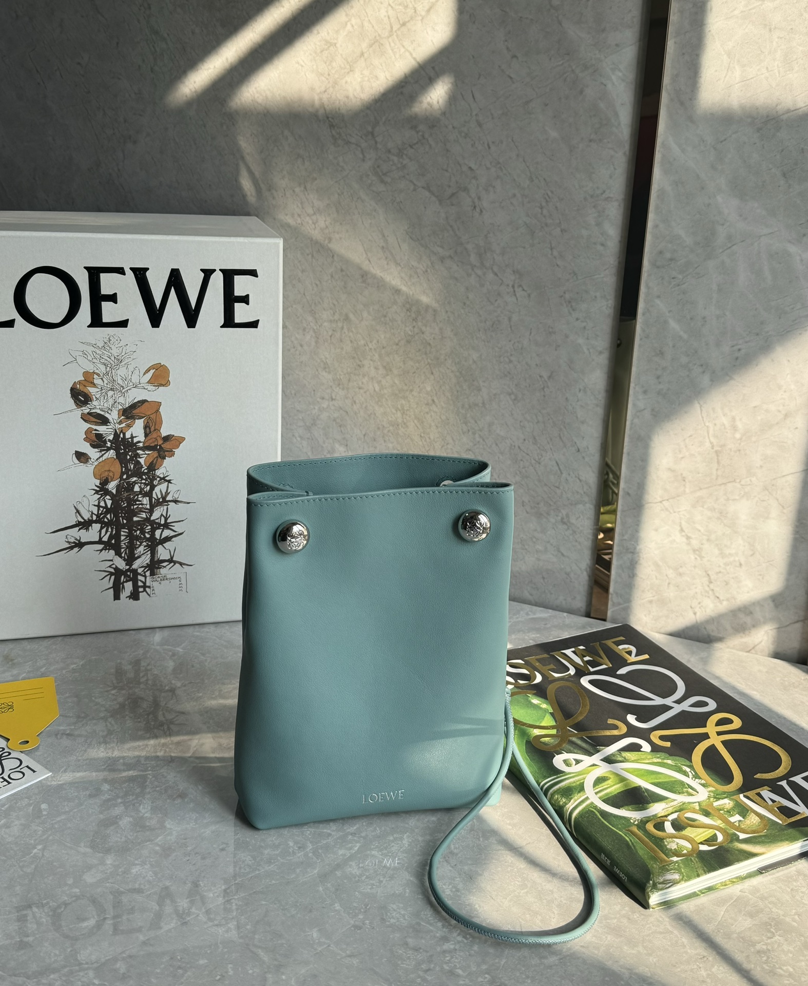 LOEWE Pebble Cross Body Bag | Blue |