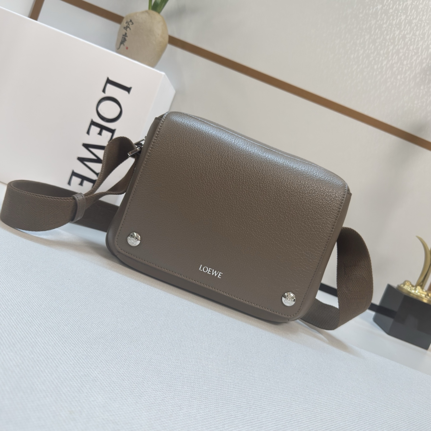 LOEWE Small Leather Pebble Messenger Bag brown