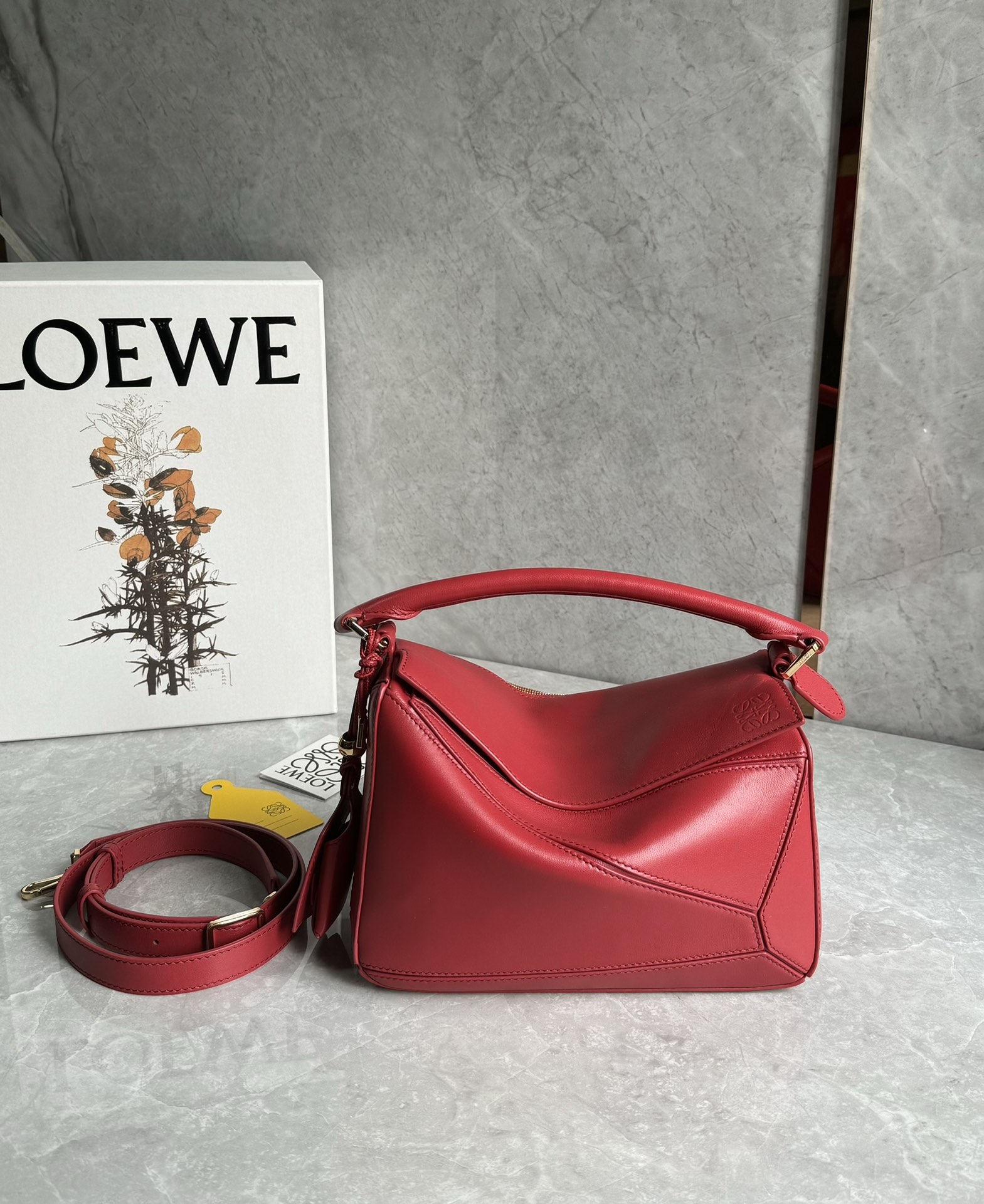 Loewe Small Featherlight Puzzle bag in nappa lambskin Black – LOEWE