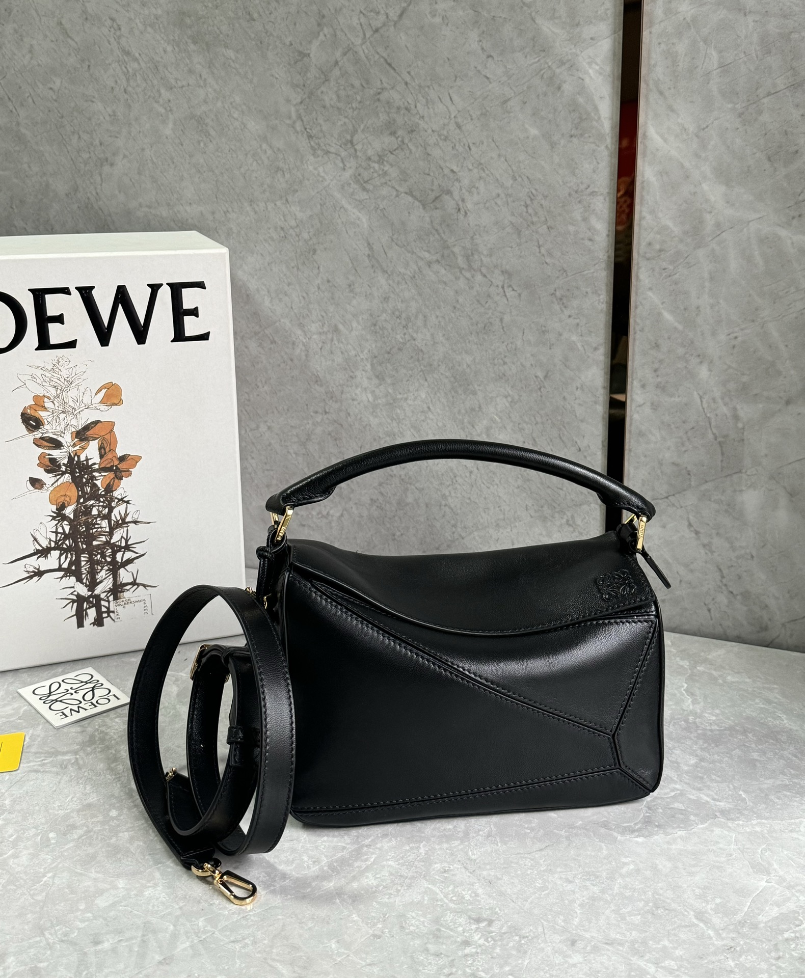 Loewe Small Puzzle Edge bag in soft grained calfskin Black – LOEWE