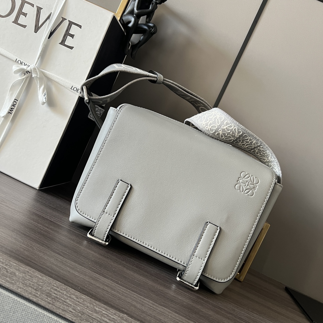 LOEWE Smooth Calfskin XS Military Messenger Bag Khaki Loewe  01769